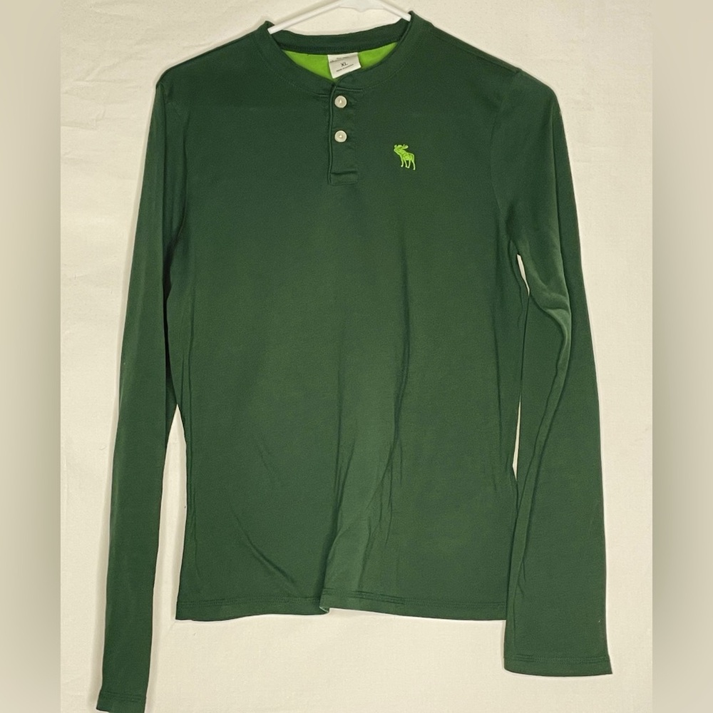 Boys Green Abercrombie Long sleeve Green Henley Tshirt